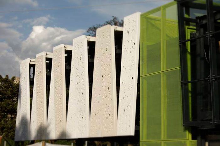 Avances en la Prefabricación: Fachadas en Concreto Reforzado con Fibras G.R.C